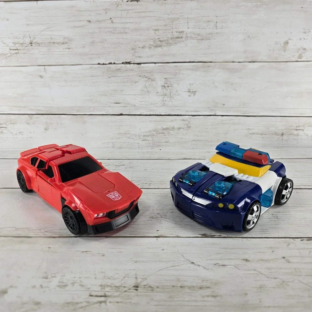 2 Hasbro Transformers Rescue Bots Chase the Police-Bot & Sideswipe Action Figure